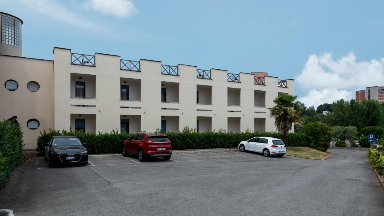 Executive Hotel