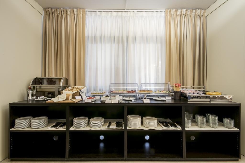 Hotel Executive 4*